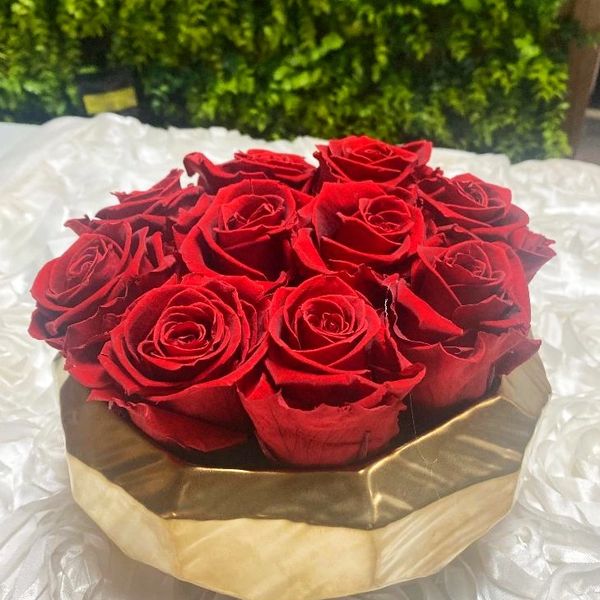 Box of roses Chicago - Send Roses, Luxury Roses Chicago